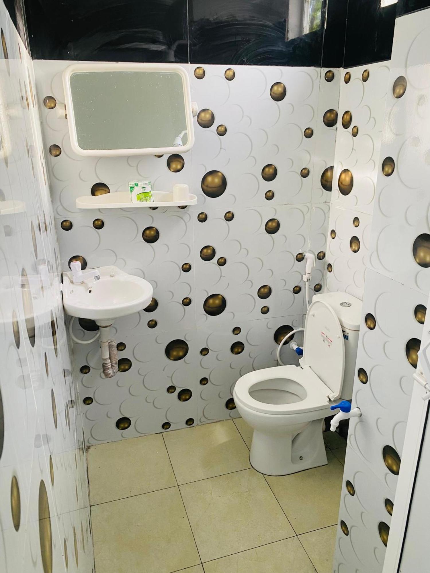 Araliya White House Apartment Negombo Exterior photo